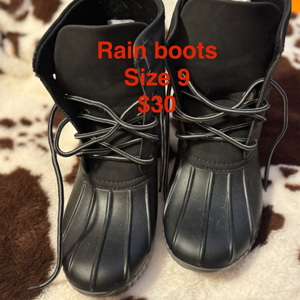 Black Rain Boots Size 9